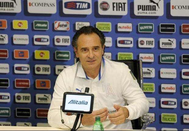 Il 2013 offrirà grandi sfide all'Italia di Prandelli: organizzata un'amichevole con il Brasile il 21 marzo a Ginevra