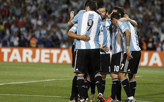 Eliminatórias: quem ficou mais perto e quem ficou mais longe do Brasil em 2014