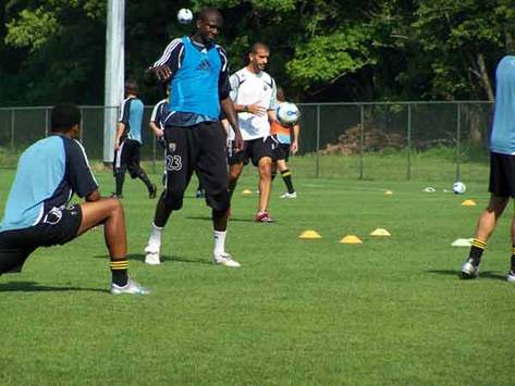Ezra Hendrickson (Columbus Crew)