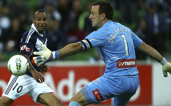 Archie Thompson - Eugene Galekovic - Melbourne Victory - Adelaide United