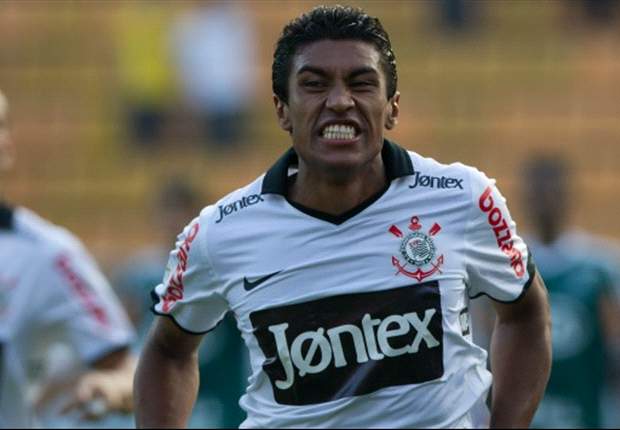 Inter and PSG target Paulinho staying put
