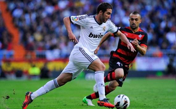 Higuain: Mourinho will not leave Real Madrid