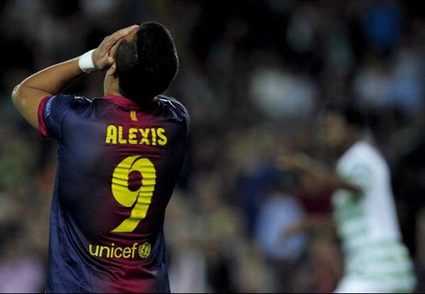 Barcelona's Alexis Sanchez out for four weeks 