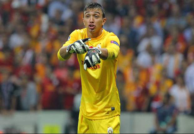Galatasaray can beat Schalke, insists Muslera