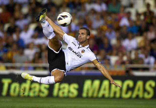 Move over David Villa: Roberto Soldado is becoming Spain's best centre-forward