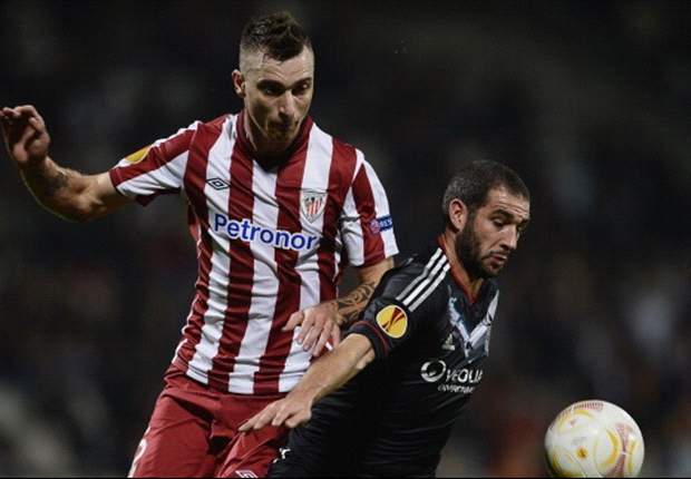 Arsenal in talks to sign Amorebieta, says agent