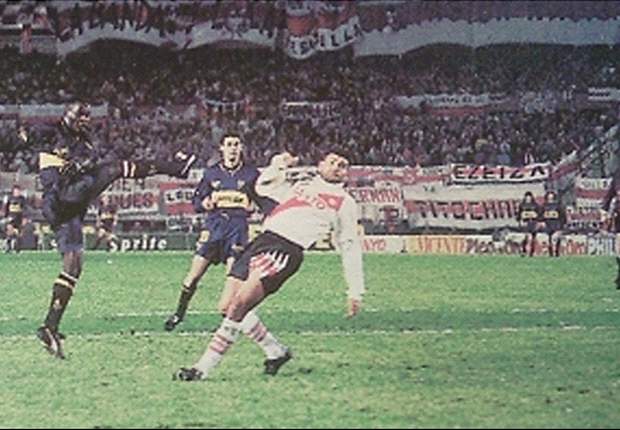 Un africano en el Superclásico