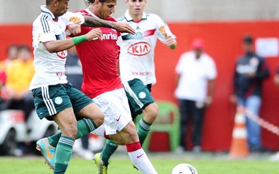 Rafael Moura - Internacional x Palmeiras