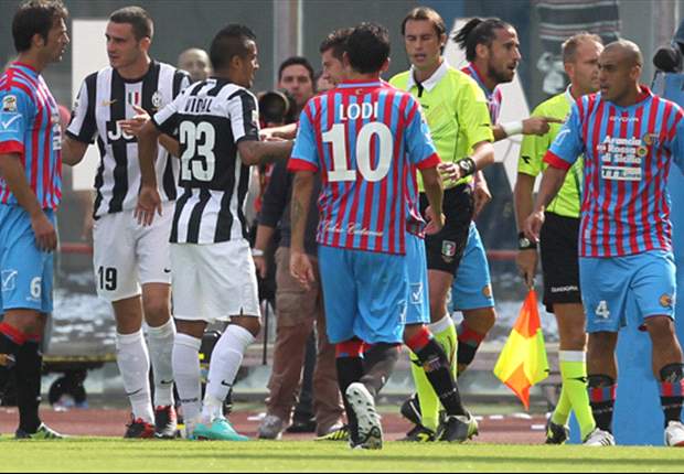 A Catania il 'day after' è ancora infuocato, duro comunicato della società: "Scandaloso al Cibali! 0-1 a referto, 1-0 sul campo"
