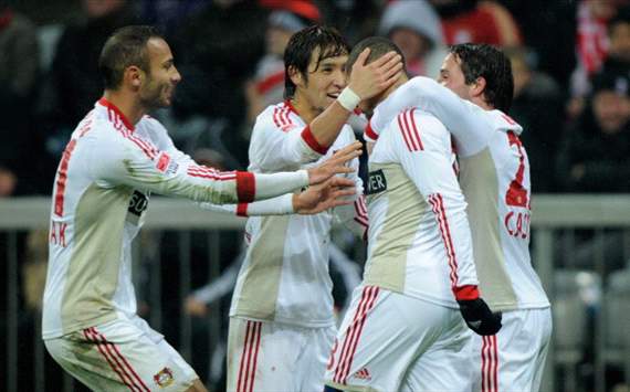 Late own goal stuns Bayern