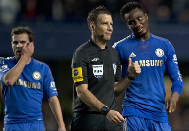 Referees' union offers 'full support' to Clattenburg after Chelsea complaint