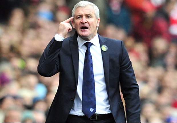 QPR: Fernandes stärkt Hughes den Rücken
