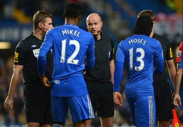 Di Matteo backs decision to play Mikel against Manchester United