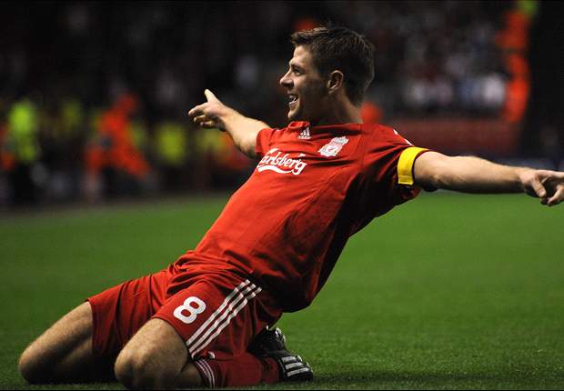 Setia Pada Liverpool, Steven Gerrard Abaikan Zlatan Ibrahimovic