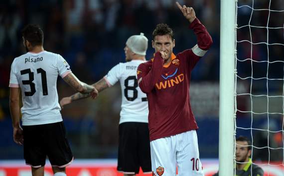 Francesco Totti celebrates, Roma-Palermo