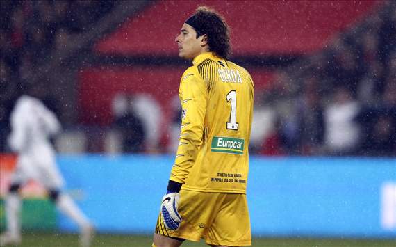 Memo Ochoa y Ajaccio, únicos en dejar en cero dos veces al PSG esta temporada