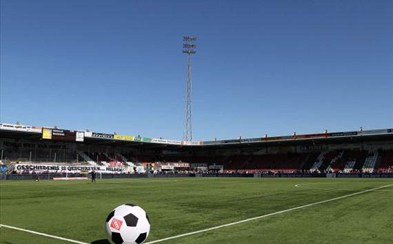 Heracles heeft jonge Fin op proef