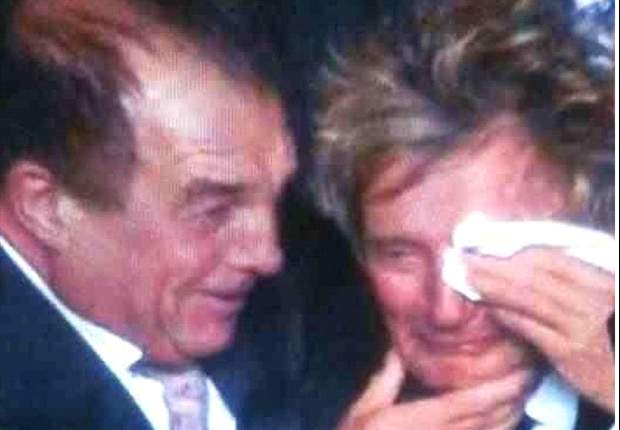 Celtic da leggenda, come il suo tifoso numero uno: Rod Stewart si commuove, Barcellona k.o