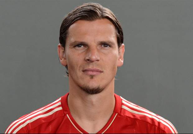 Van Buyten not giving up on Bayern starting spot