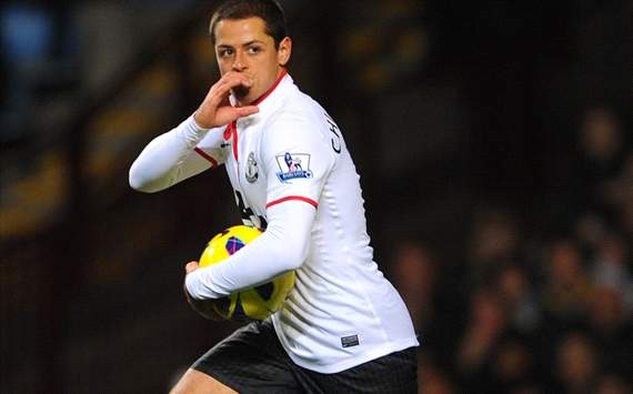 EPL - Aston Villa v Manchester United,  Javier Hernandez