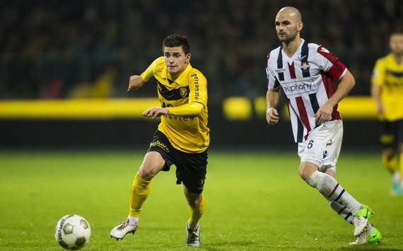 VVV-Venlo - Willem II, Bryan Linssen vs. Hans Mulder