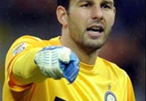Handanovic thanks Napoli goalkeeper De Sanctis ahead of Sunday's clash