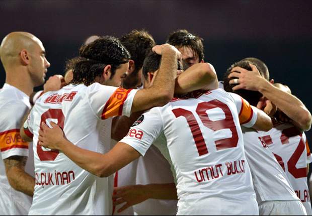 Manchester United fans urged to show caution ahead of arrival in Istanbul
