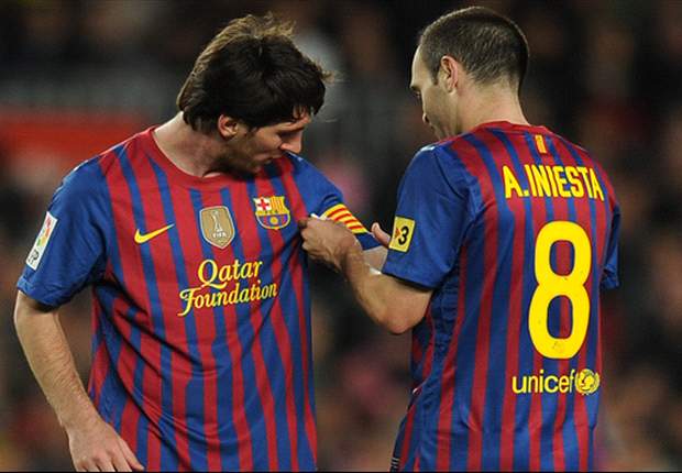 Iniesta a tutto campo, tra Spagna e Messi: "Il Pallone d'Oro non è un'ossessione, un privilegio giocare nel Barça"