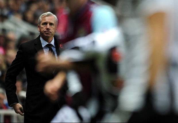 Should Newcastle ditch Europa League to save their Premier League season?