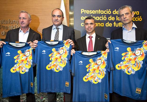 La Federación Catalana de Fútbol presenta su nueva camiseta