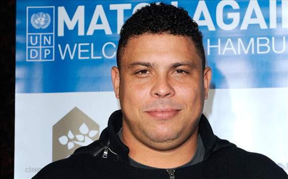 Ronaldo asks Brazil fans to respect Zidane