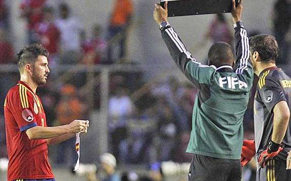 David Villa- Iker casillas and capitancy armband (panama-spain friendly match)