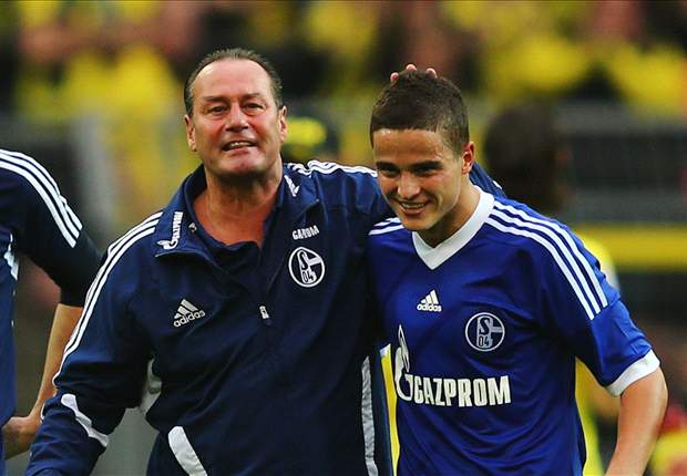 Stevens: Schalke want to finish ahead of Arsenal