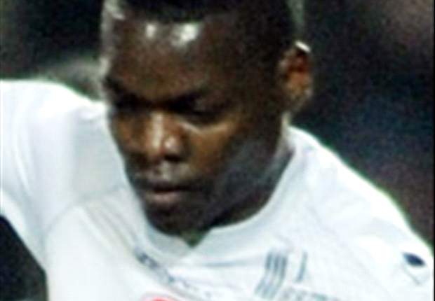 Liverpool Bidik Bek Muda Valenciennes