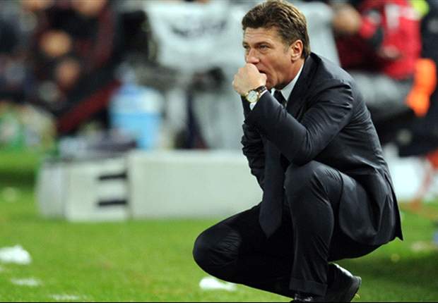 Analisi - Contratti delicati e scadenze imminenti: da Mazzarri a Campagnaro, le spine di un Napoli che rischia lo stallo nel calciomercato