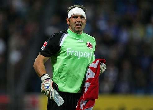 Eintracht Frankfurt gab alles und verlor sogar Keeper Markus Pröll (firo)
