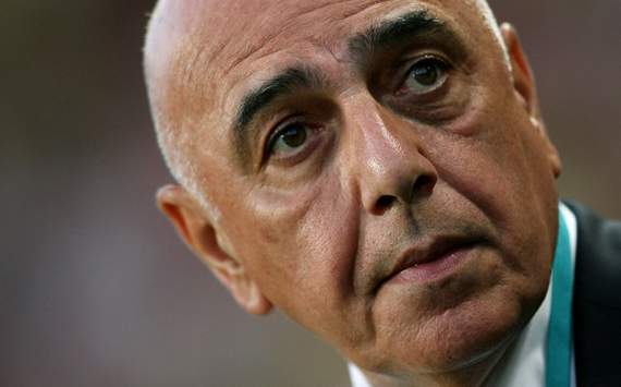 Adriano Galliani: Robinho Bertahan Di Milan
