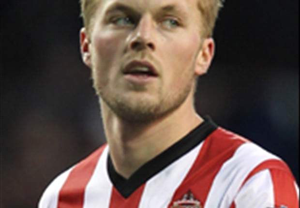 Southampton clash is another six-pointer, insists Sunderland star Larsson