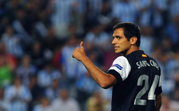 Santa Cruz faces exit from two clubs