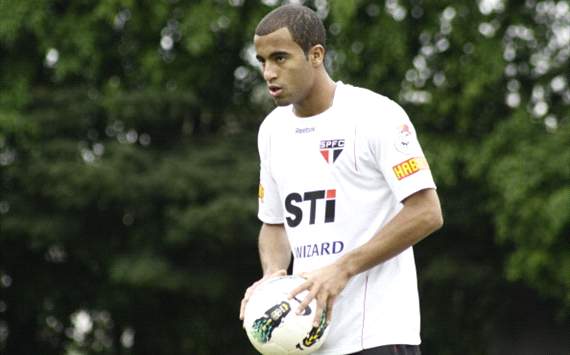 Lucas Moura - sao Paulo