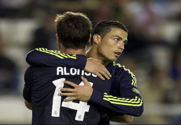 Las renovaciones de Ronaldo y Xabi, los intocables del Real Madrid, deben ser prioridad