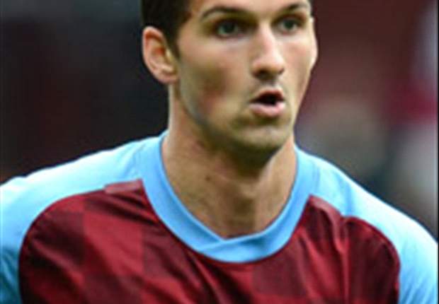 Nottingham Forest Resmi Dapatkan Eric Lichaj