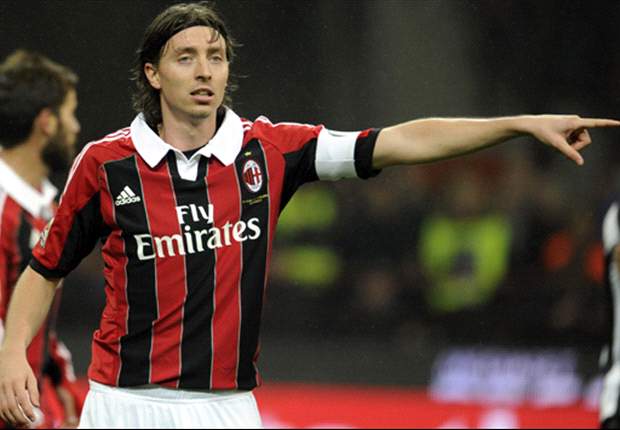 Superato a fatica l'ostacolo Siena, Montolivo guarda alla sfida di Coppa Italia con la Juventus e avverte i bianconeri: "Vogliamo andare in semifinale"