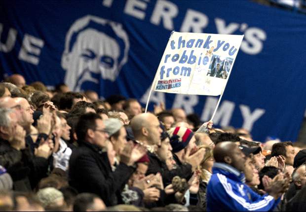 Thirteen English League clubs support standing at football grounds