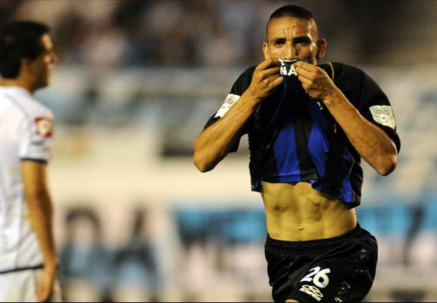 Centurión se queda en Racing hasta junio
