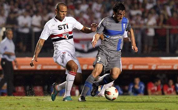 Luís Fabiano quer evitar zebra na pré-Libertadores