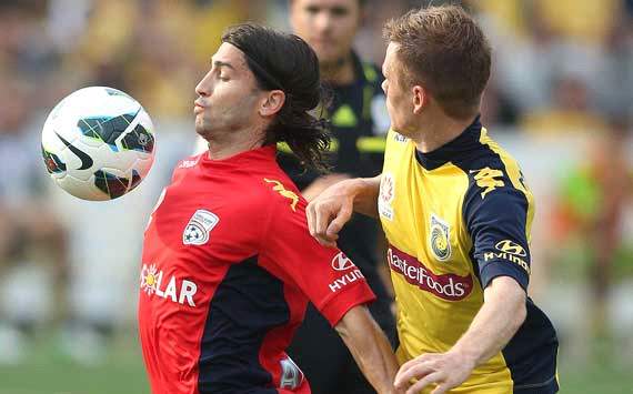 Official: Caravella joins Jets after Reds exit