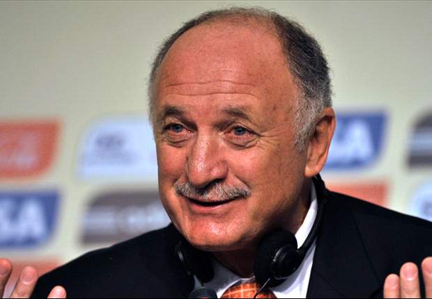 Scolari spalanca la porte a tutti gli over-30: "Non convocherò nessuno per partito preso, Ronaldinho e Kakà hanno chance"