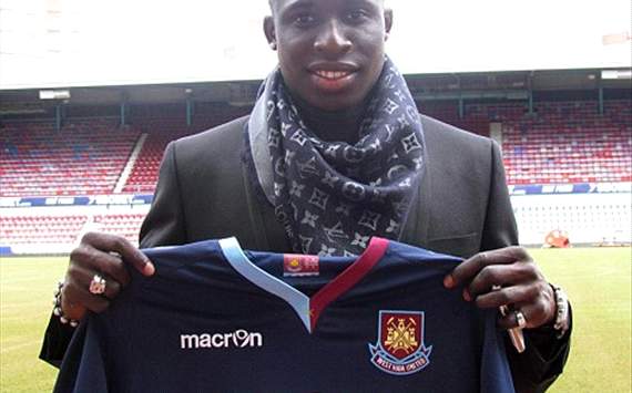 Mohamed Diame tiene hasta el viernes para firmar su renovación con el West Ham