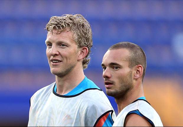 I have spoken to Sneijder about Fenerbahce, says Kuyt